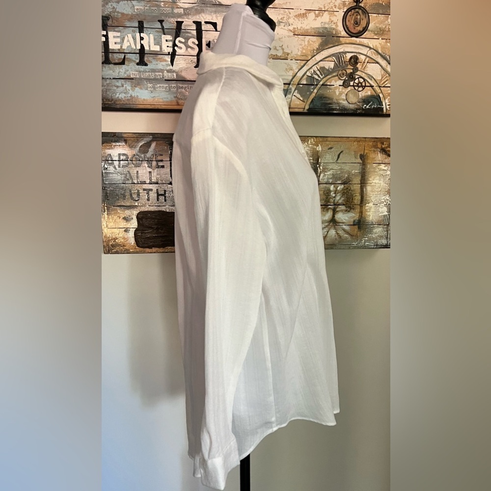 RW & CO Long Sleeve Button Down Blouse - Picture 2 of 6